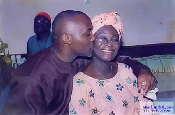 "One of the sweetest persons I know" RMD shares a sweet photo with veteran actress Bukky Ajayi